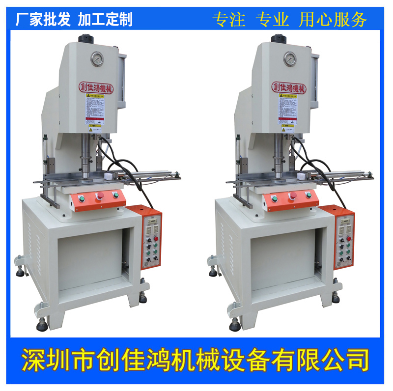 C����������������